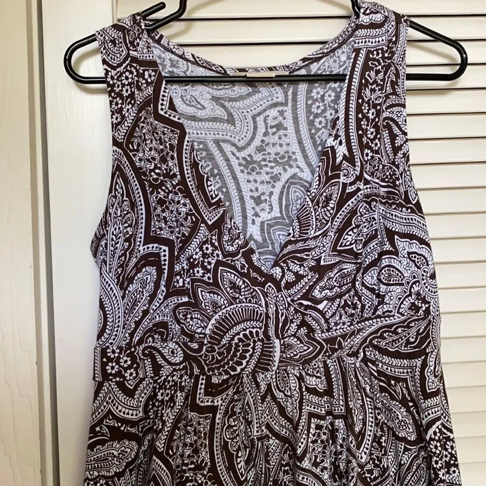 Michael Kors Brown & White Paisley‎ surplice Dress